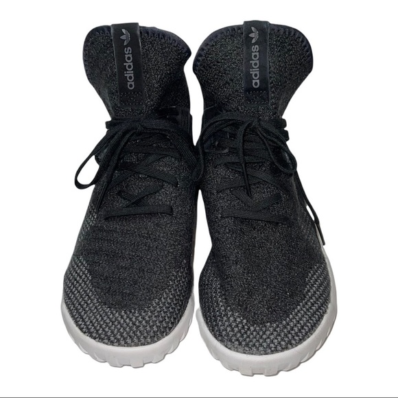 Adidas Man Shoes Size 9 - Picture 1 of 7